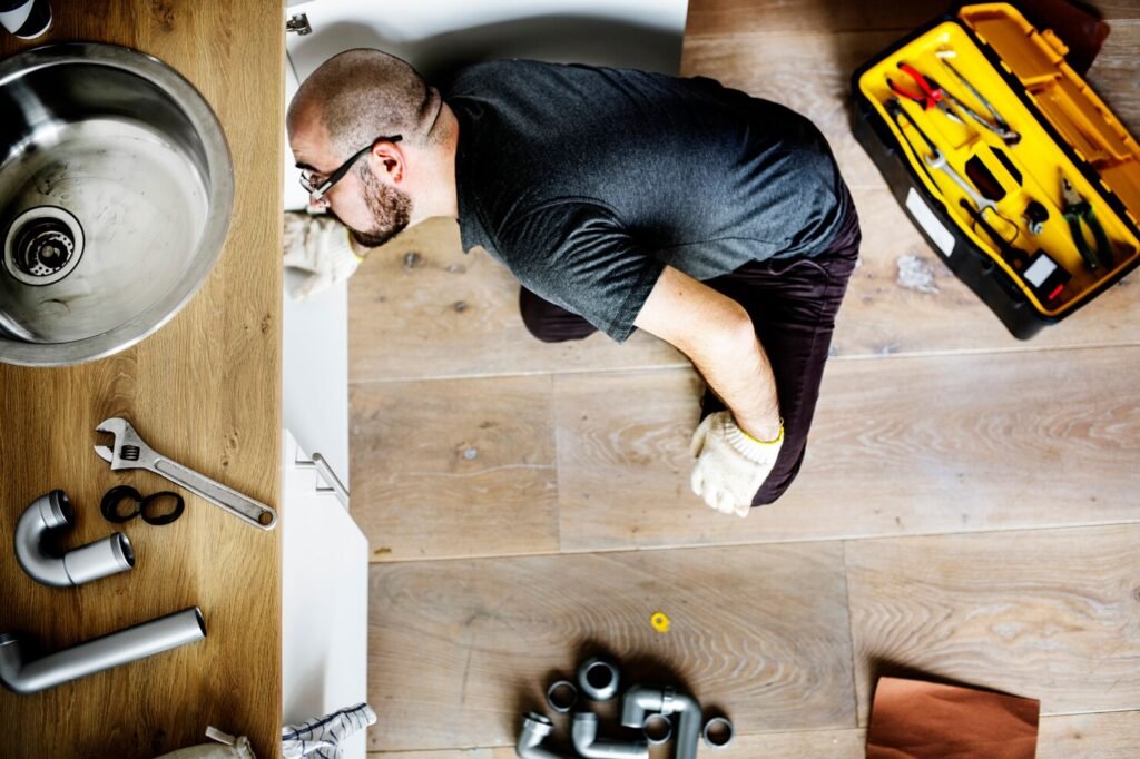 Top Plumbing Problems Every Homeowner Should Know